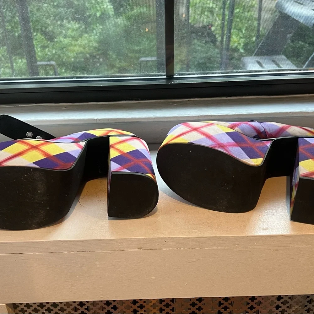 Delia*S x Dollskill plaid chunky platform mary janes - Picture 4 of 4